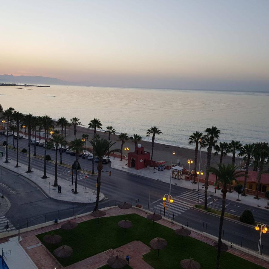 Benalmadena, Estudio Aloha Playa Vacaciones En El Mar Bagian luar foto